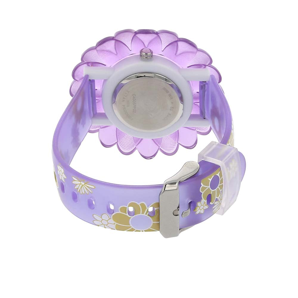 Zoop By Titan Quartz Analog Silver Dial PU Strap Watch for Kids
